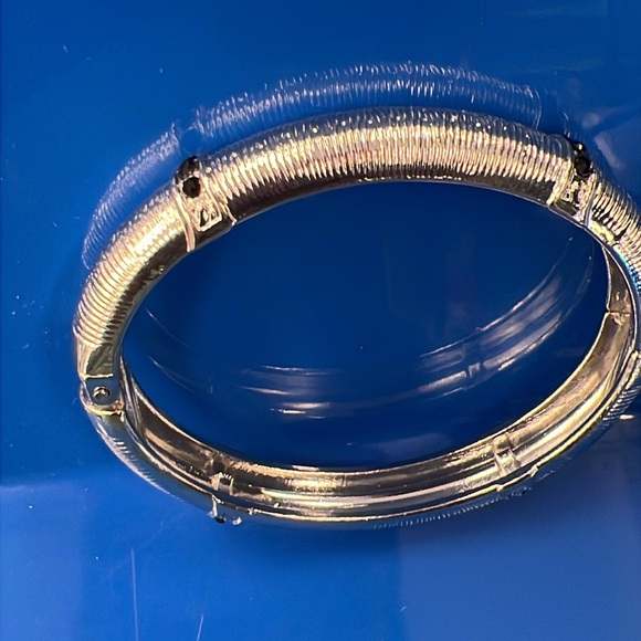 Bracelet - Picture 2 of 2